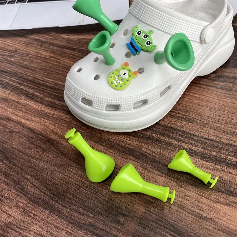 2Pcs Shrek Ears Shoe Charms Se - Games Garden Party 评论和价格
