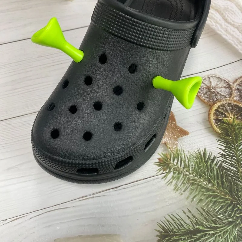 2Pcs Shrek Ears Shoe Charms Se - Games Garden Party 评论和价格