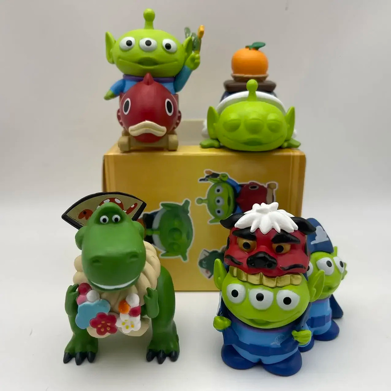 New Year Blind Box Alien Rex A - Party Games New Year 评论和价格
